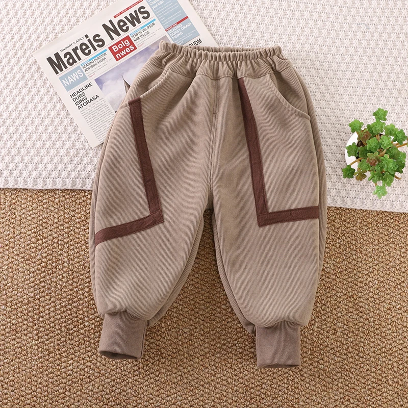 Pantalones chándal acolchados para niños - Cómodos con bolsillo grande y cintura elástica - imagen 4