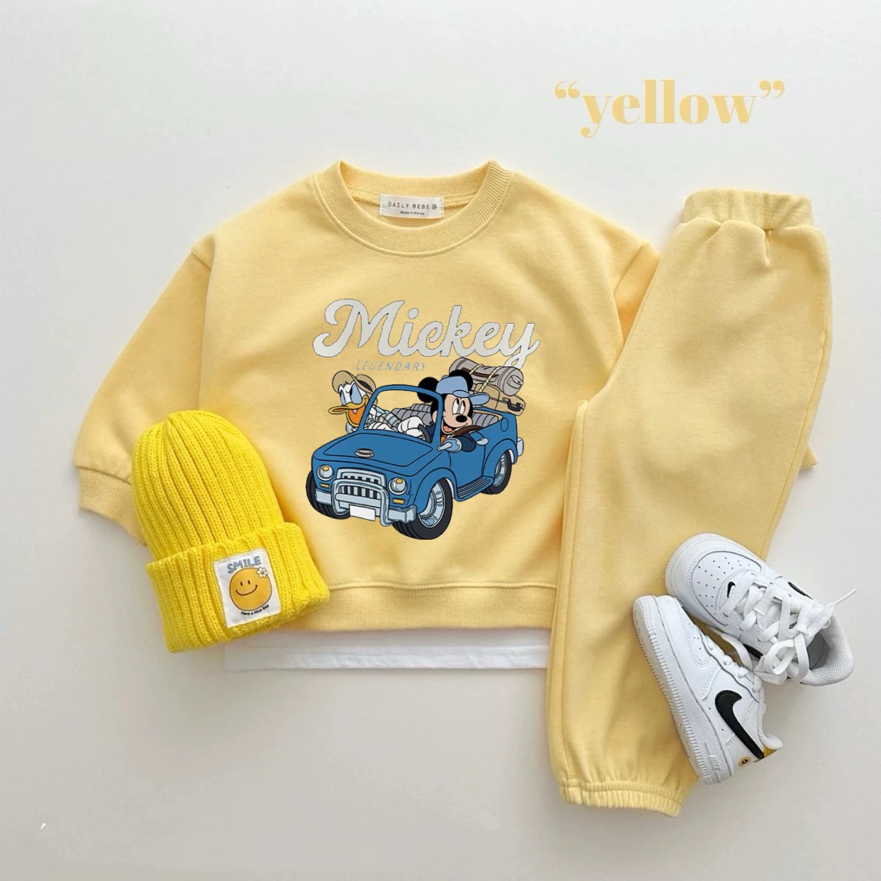 Conjunto Mickey Mouse sudadera y pantalón infantil - imagen 4