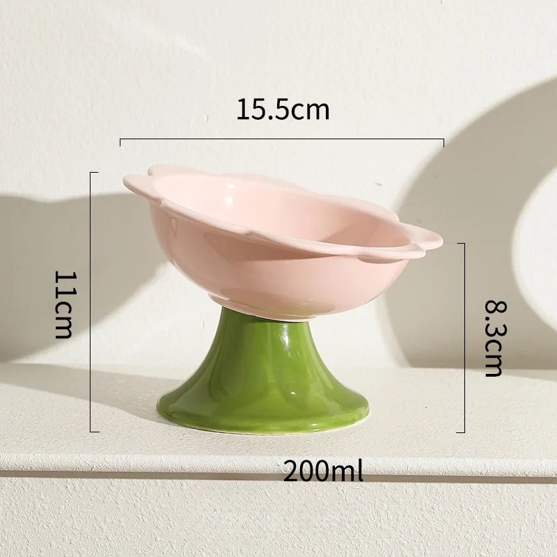 Oblique mouth pink