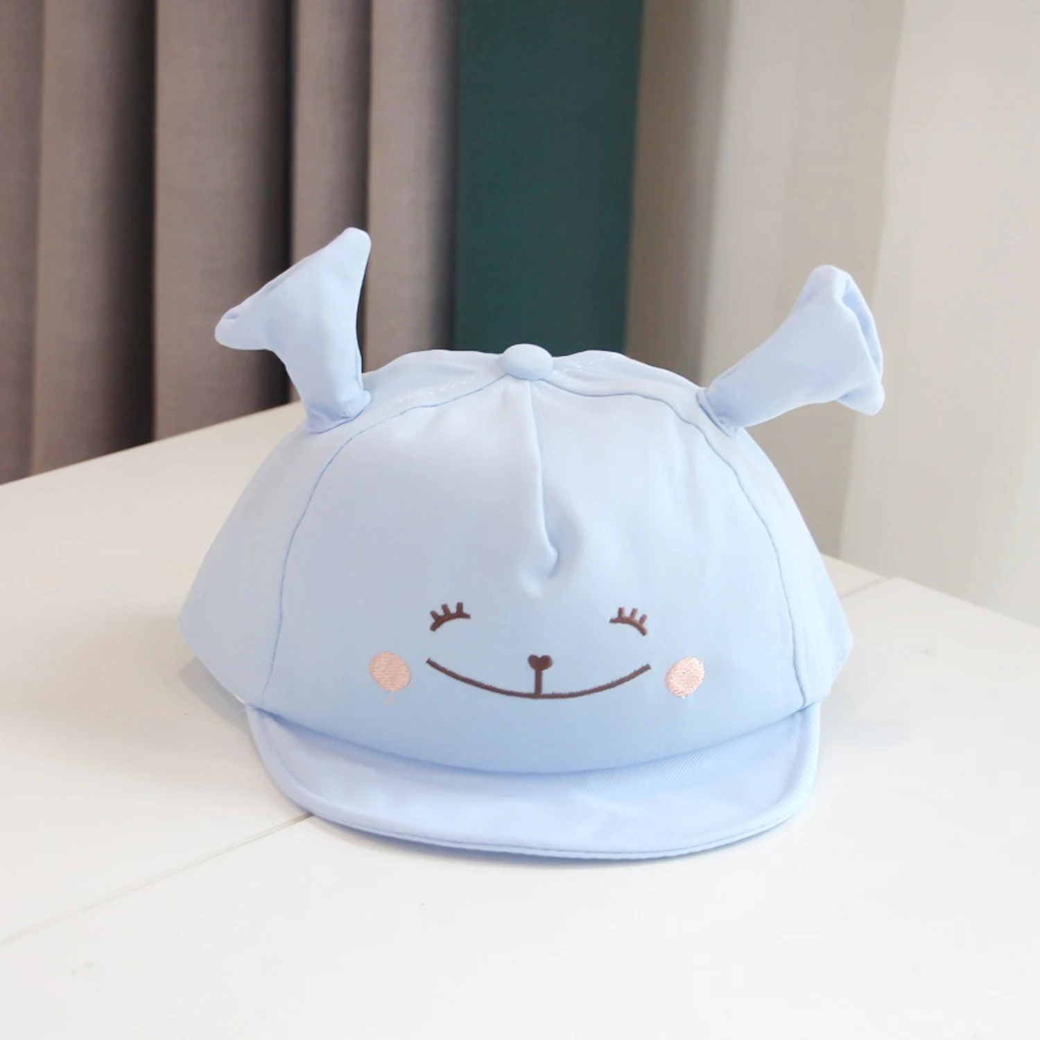 B- Blue