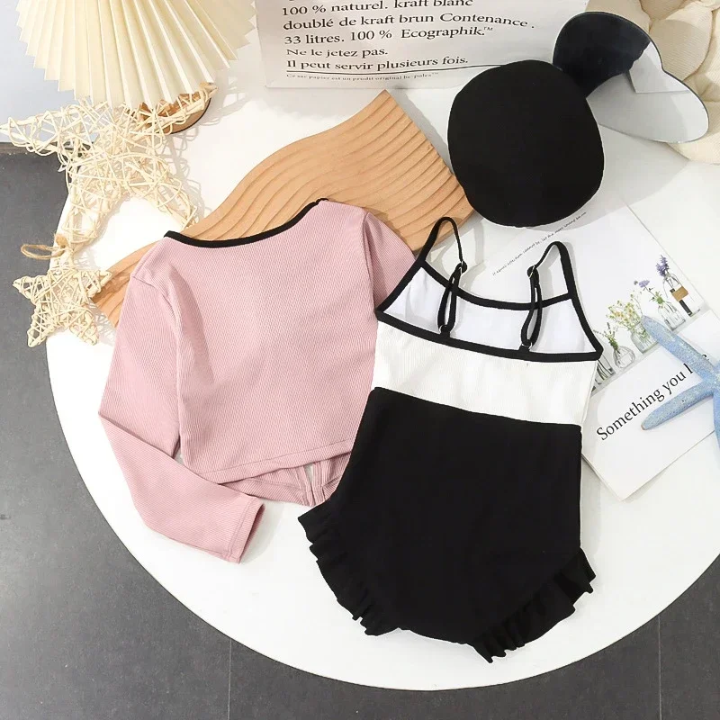 Nuevo 3 unids/set de traje de baño para niños, moda coreana, traje de baño con lazo para niño niña, traje de baño de Color negro y rosa, conjunto de sombrero, ropa de verano para niños - imagen 2