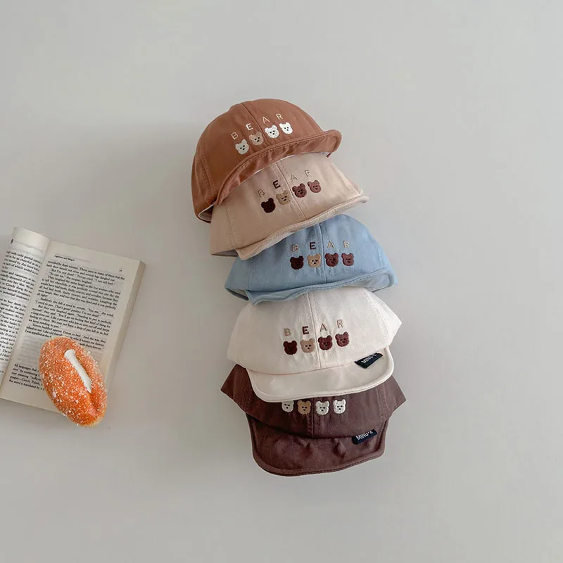Gorra infantil de verano con protección solar – Bordado de oso - imagen 3