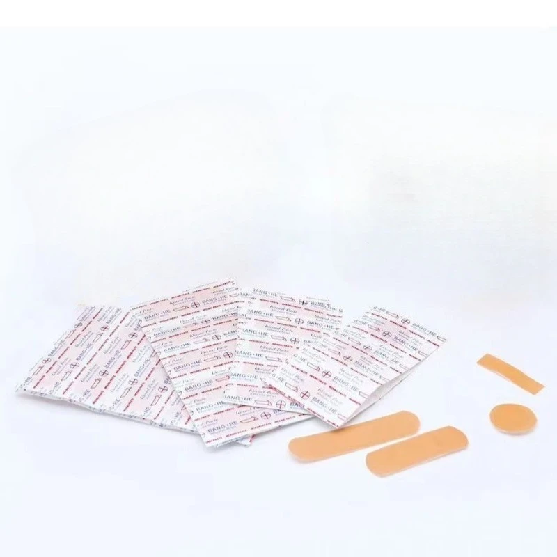 50 unids/set 100 unids/set combinaciones de varios tamaños tirita PE yeso impermeable transpirable parche de primeros auxilios vendajes adhesivos - imagen 4