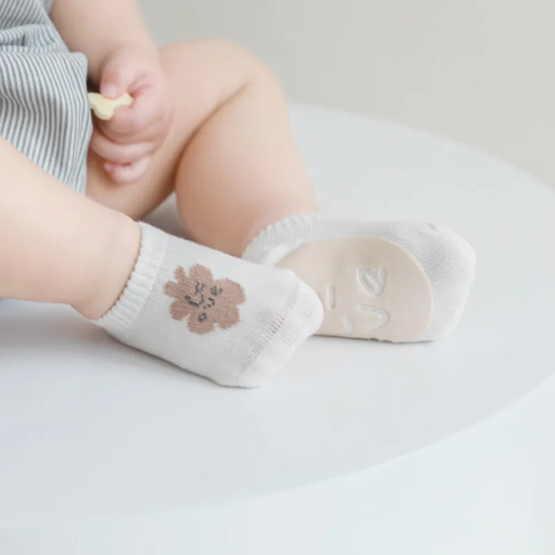 Lawadka-Calcetines de suelo para bebés y niños de 0 a 5 años, calcetines con estampado de moda para niños, calcetines de algodón antideslizantes para primavera y otoño - imagen 3