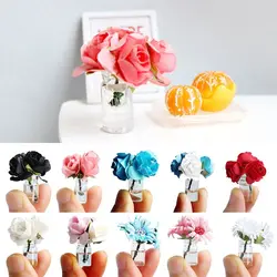 Mini florero decorativo con flores para casa de muñecas
