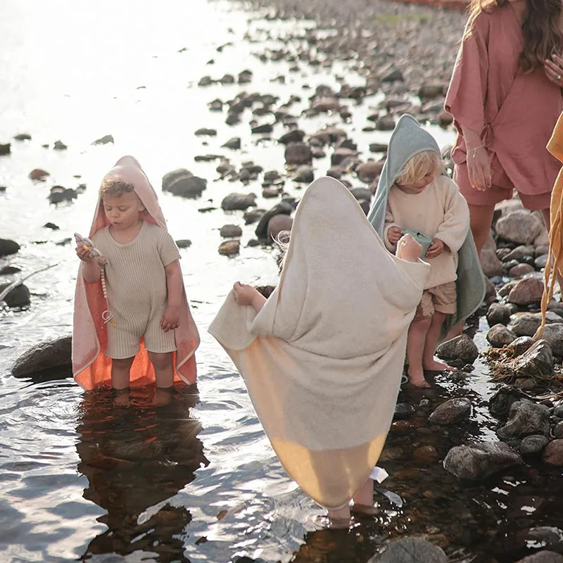 Toalla de baño para bebé, Poncho con capucha, envoltura de baño de lana Coral para recién nacido, toalla de baño absorbente Ultra suave con gorro, baño de secado rápido