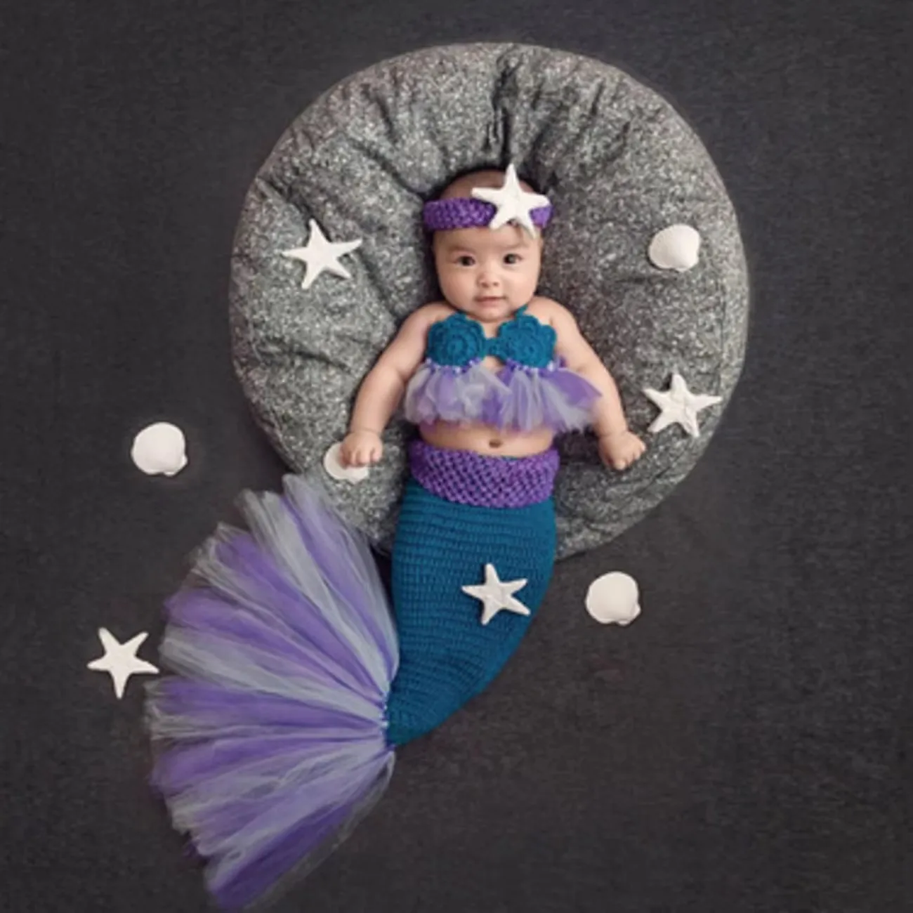Traje de sirena con perlas tejidas para sesión de fotos de recién nacida - imagen 3