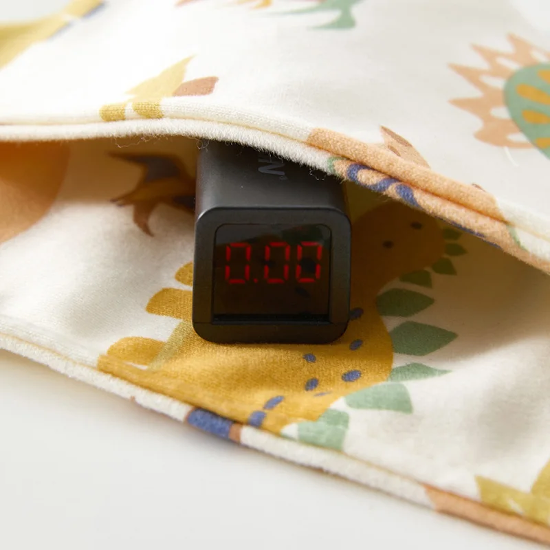 Toalla de Saliva para bebé, Baberos triangulares con estampado de dibujos animados para niños y niñas, paño para eructar infantil de algodón, accesorios de alimentación de bebé - imagen 2