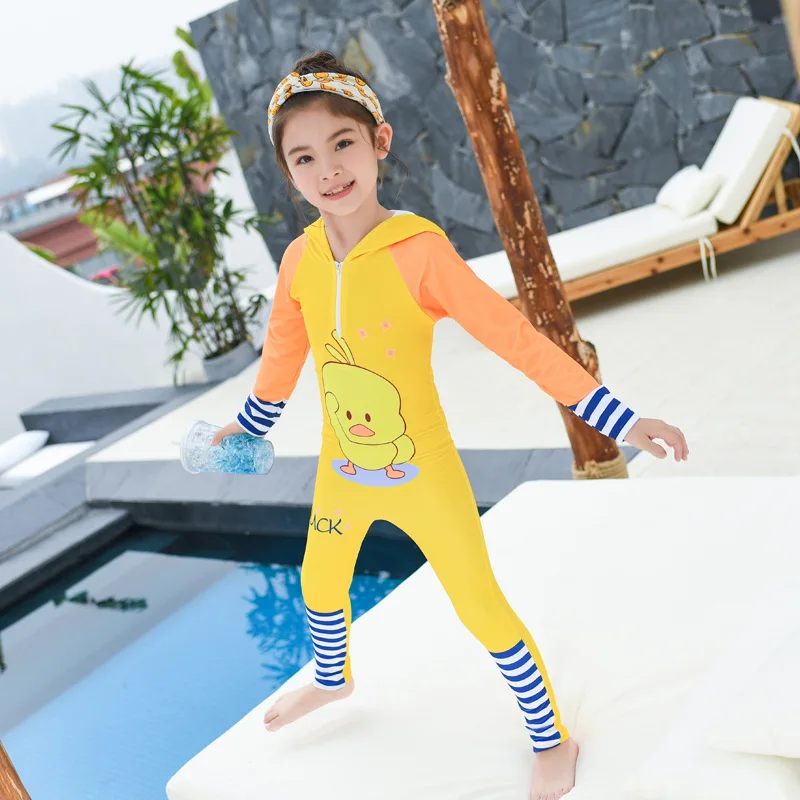 Bañador infantil con protección solar – Manga larga y capucha - imagen 2