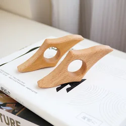 Marcapáginas de pulgar madera infantil – Soporte lectura con una mano