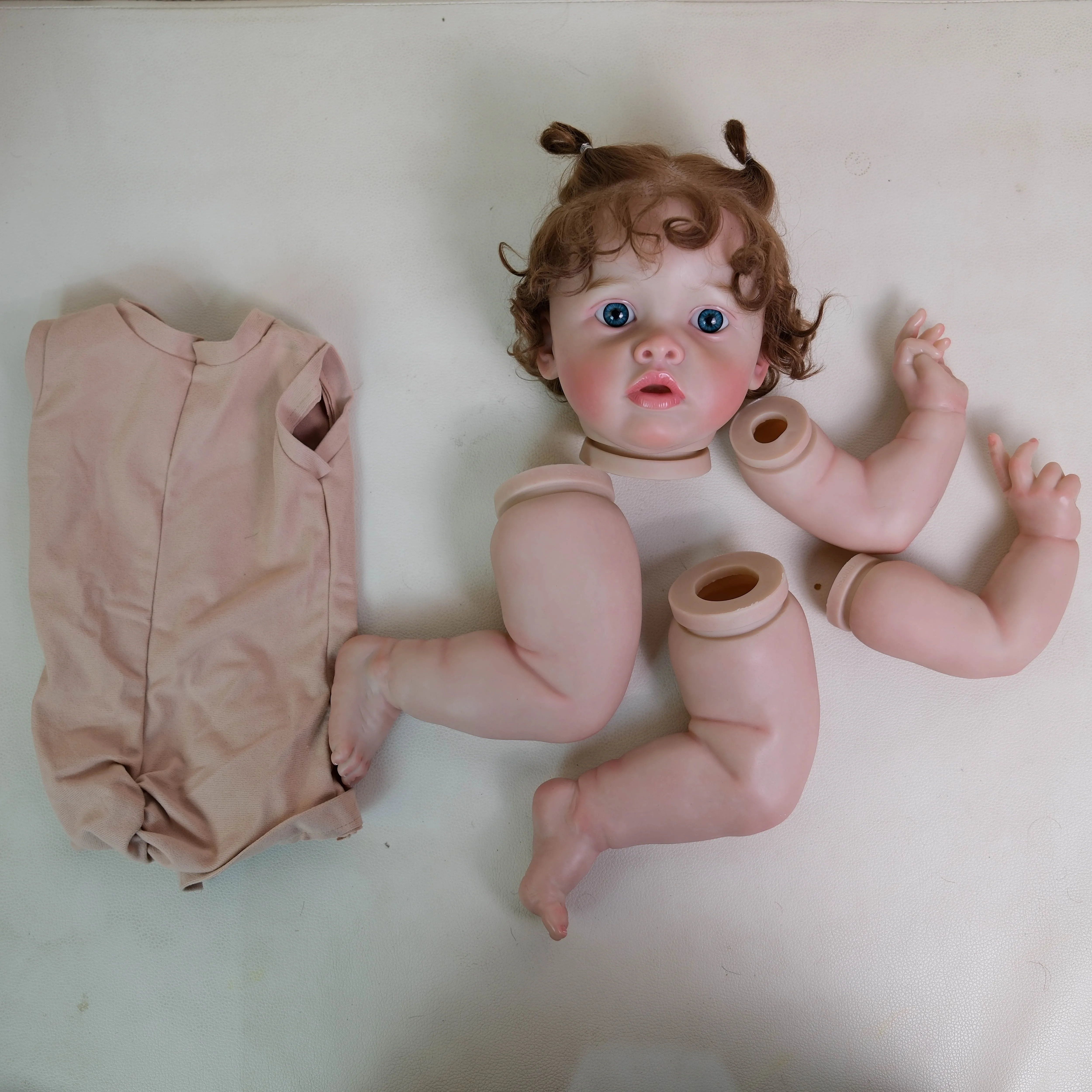 NPK Benjamin: kit de muñeco reborn con pelo enraizado a mano - imagen 5