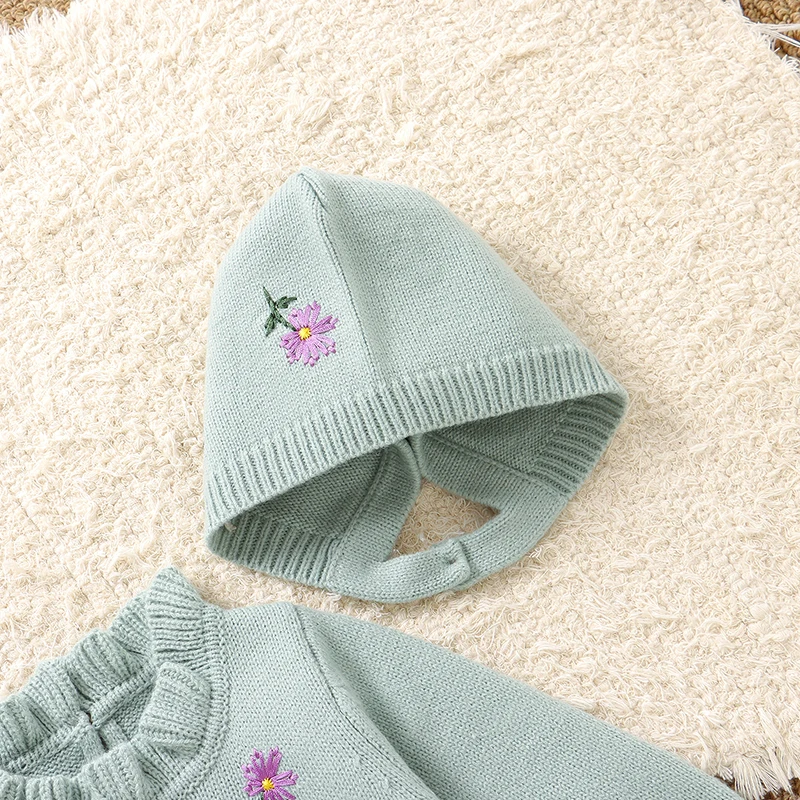 Conjunto floral para recién nacido con gorro y body manga larga - imagen 2