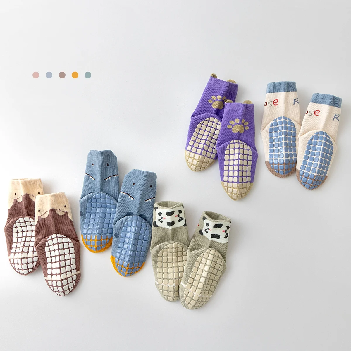 Calcetines suaves para bebé de 0 a 5 años, calcetines bonitos para caminar con dibujos animados para niños y niñas, calcetines informales antideslizantes de algodón para el hogar para primavera - imagen 5