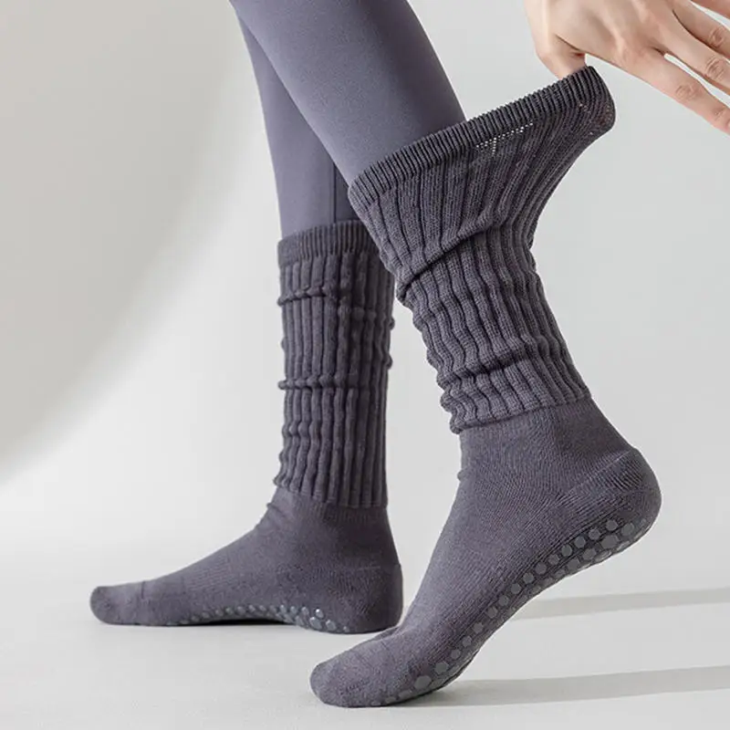 1 par de calcetines antideslizantes para Yoga, calcetines largos de Color sólido para Fitness, Pilates, calcetines deportivos para mujer, calcetines de suelo para gimnasio, calcetines deportivos de baile - imagen 4