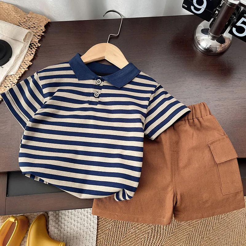 Conjuntos de 2 piezas de ropa de Boutique de verano para niños, moda informal coreana, camisetas de manga corta de algodón a rayas para bebés + Pantalones cortos, ropa para niños pequeños B007