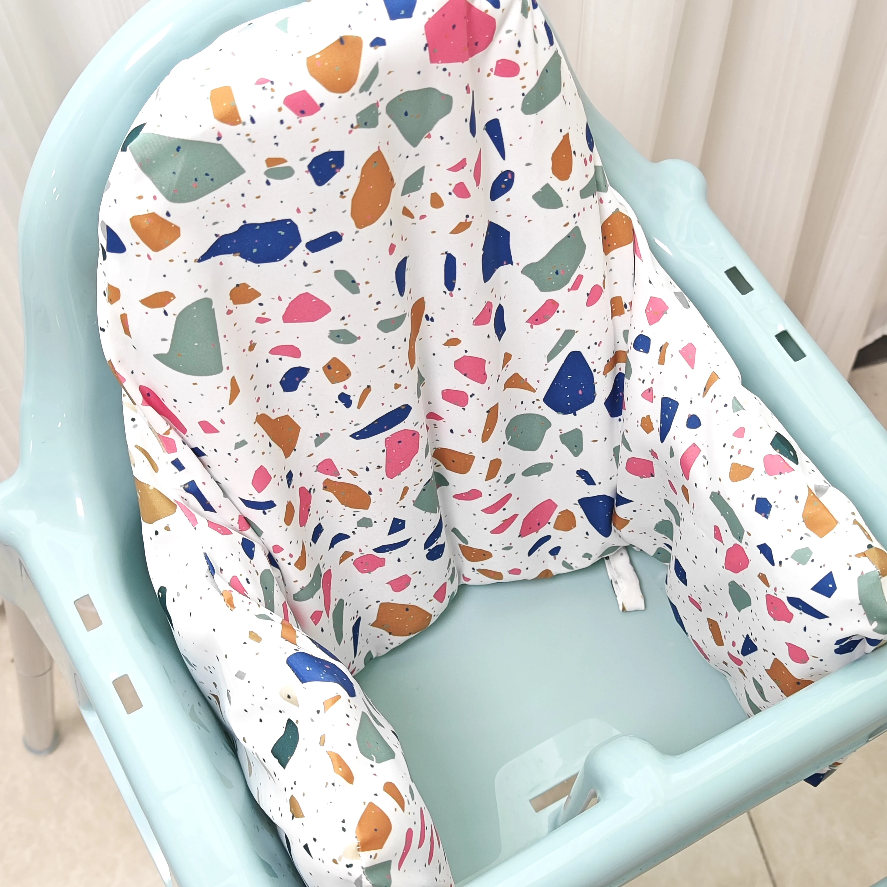 Silla de comedor para bebé, funda de asiento de doble cara con cojín trasero inflable incorporado, soporte para trona portátil - imagen 4