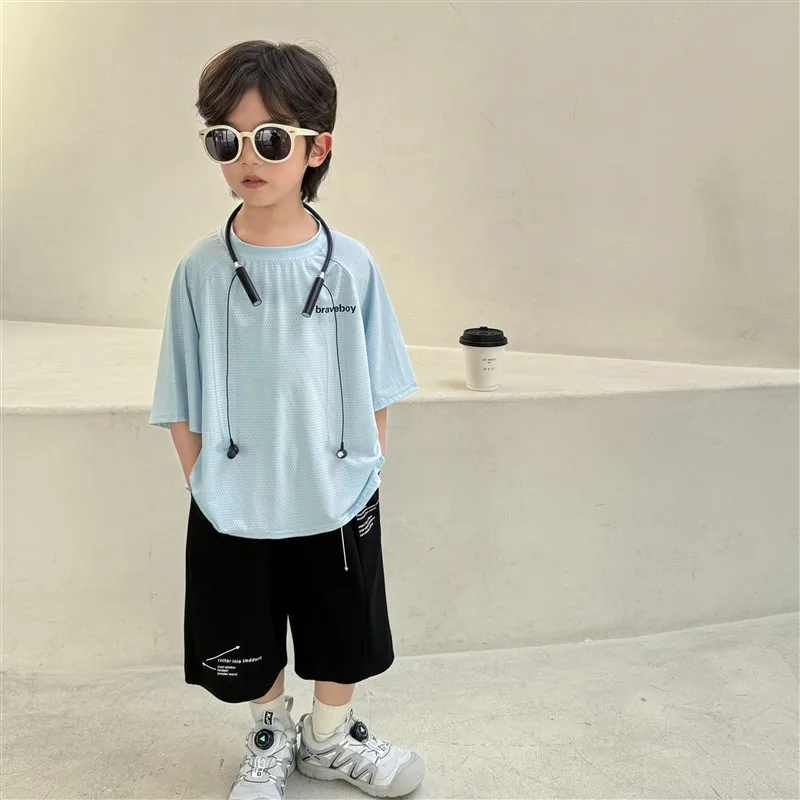 Camisetas refrescantes de secado rápido para niños, ropa deportiva atlética transpirable con orificios de ventilación, camisetas cómodas y modernas respetuosas con la piel para niños - imagen 4