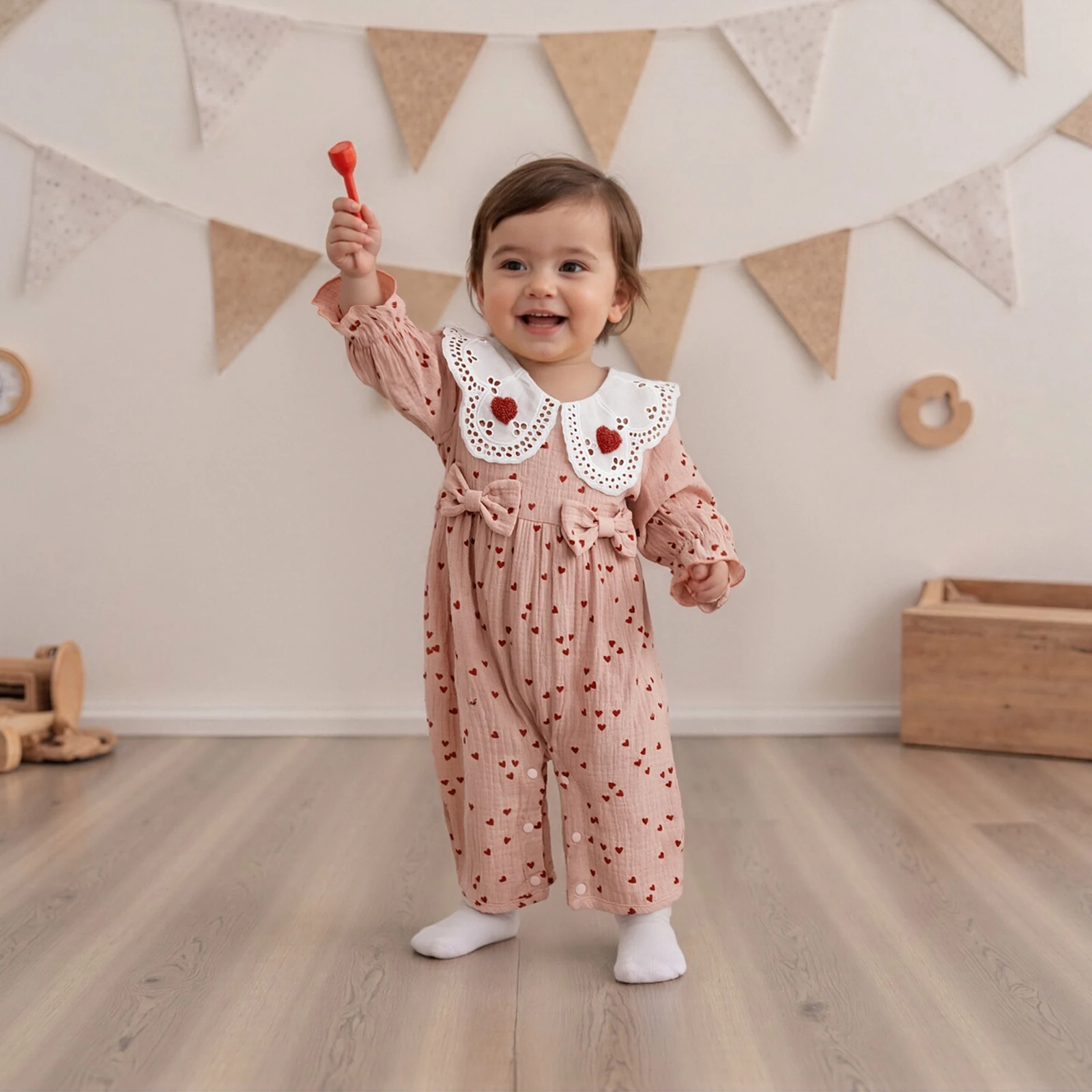 Mameluco para niña del Día de San Valentín, estampado de corazón, lazo decorado, manga larga, cuello de muñeca, mono largo para recién nacidos - imagen 4