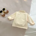 Light yellow base