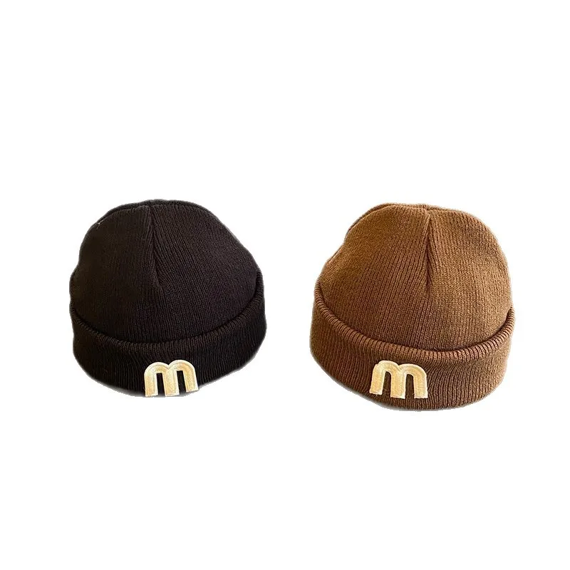 Gorro de bebé de lana para otoño e invierno con punto y calavera - imagen 3