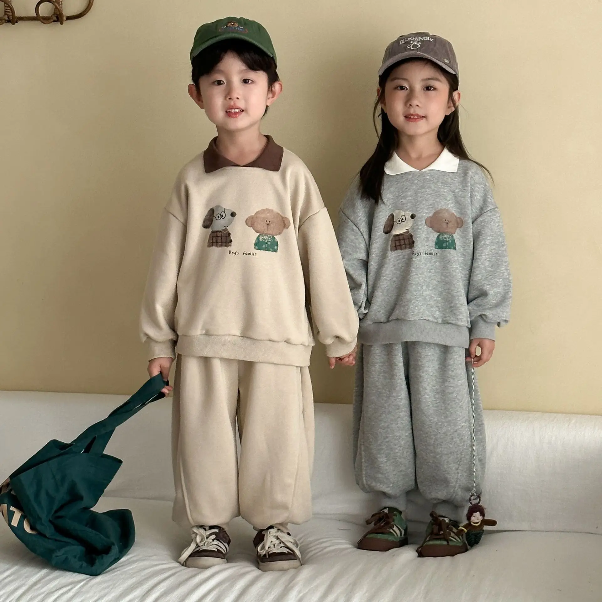 Conjunto deportivo infantil sudadera con dibujos + pants de algodón