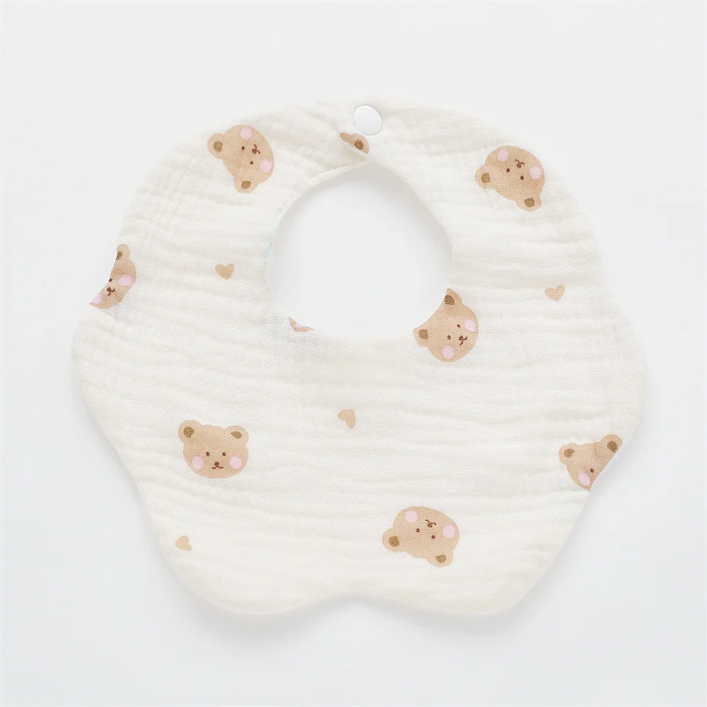 Cute bear
