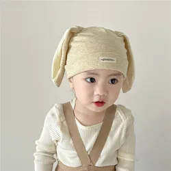 Gorra de conejito para bebé – Diseño suave y adorable