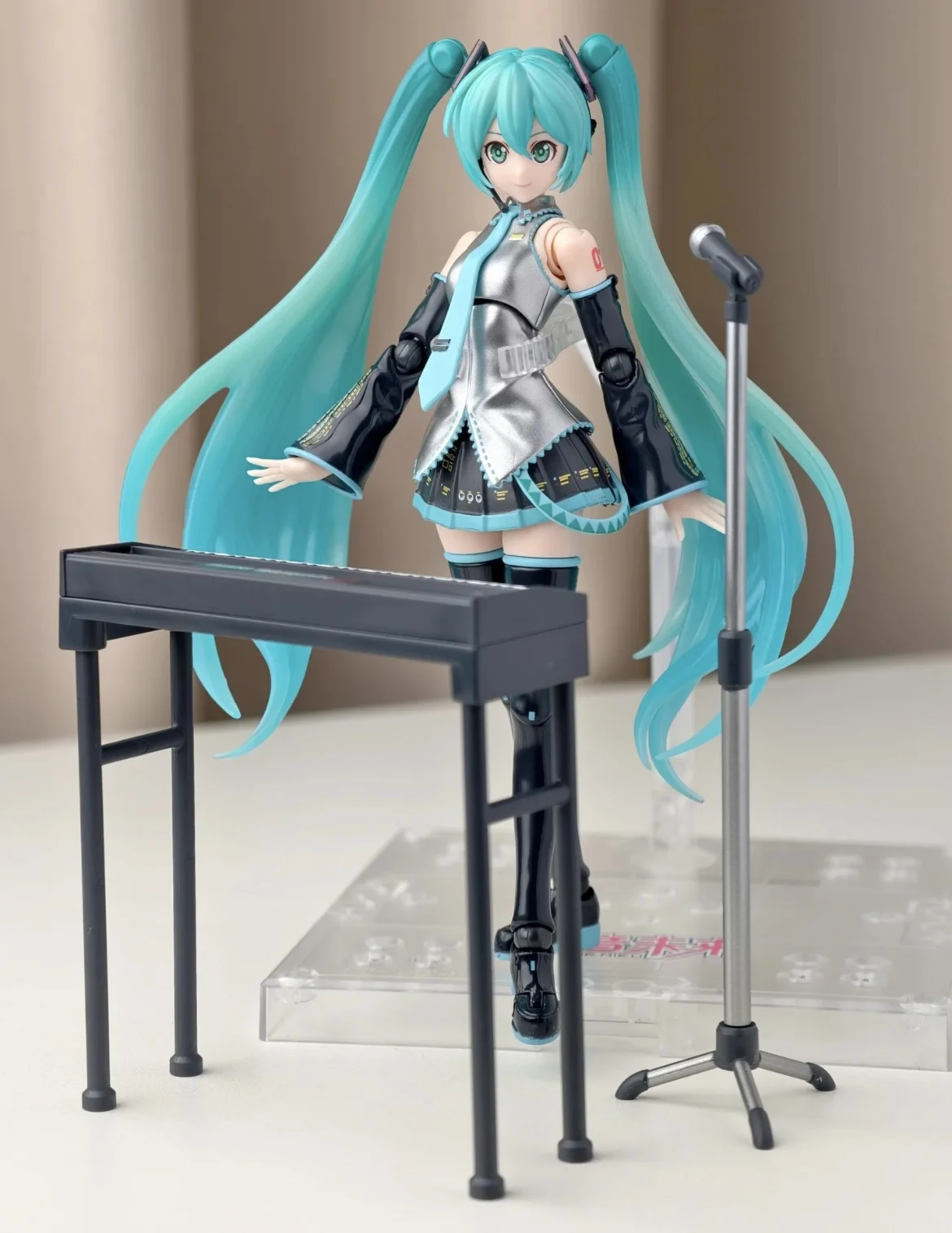 Figura de acción de Hatsune Miku, proyecto de dibujos animados de Anime, figura de ensamblaje Arcade DlVA, edición milagrosa, juguete electrónico ensamblado para regalo para niños - imagen 5