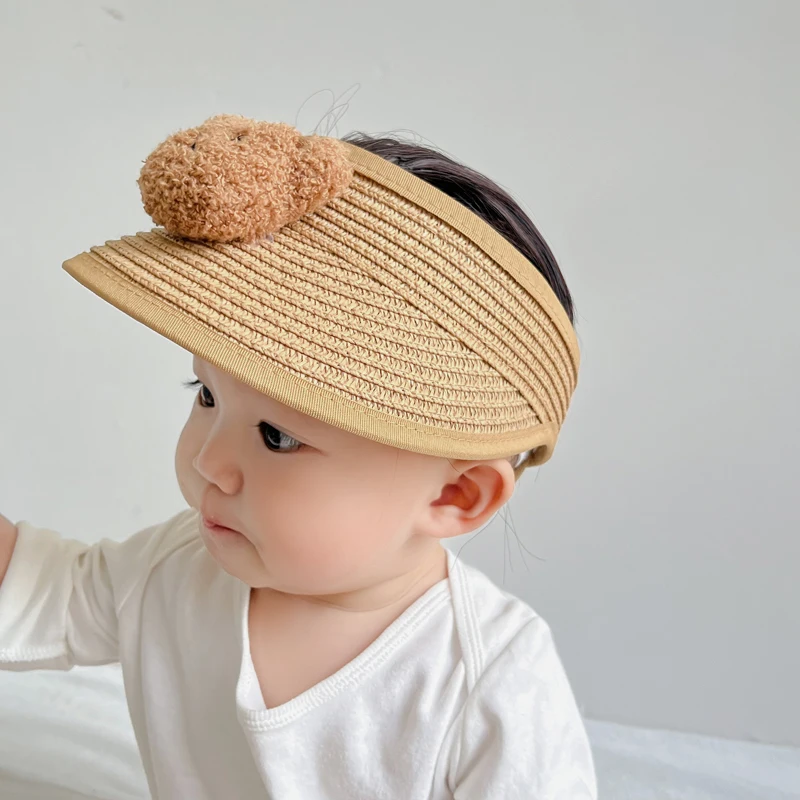 Gorro protección solar bebé – Diseño oso con diadema trenzada - imagen 5