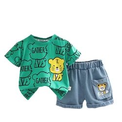 Conjunto veraniego infantil: camiseta manga corta con dibujos y shorts