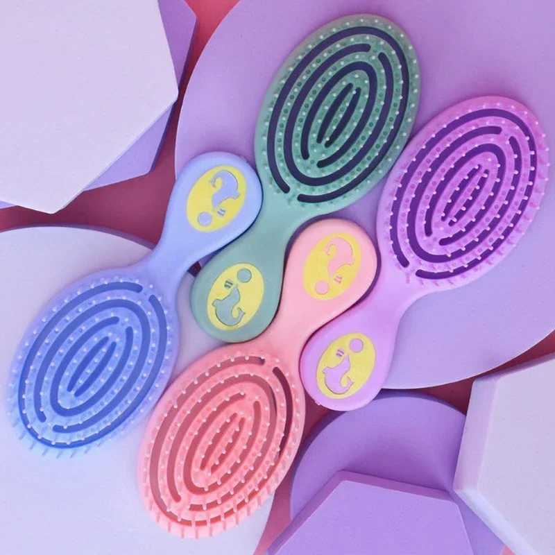 Cepillo de pelo antitornillo para masaje hueco de baño, herramientas de cuidado de la salud, peine pequeño de delfines de dibujos animados coreanos Kawaii para regalo de nacimiento de bebé