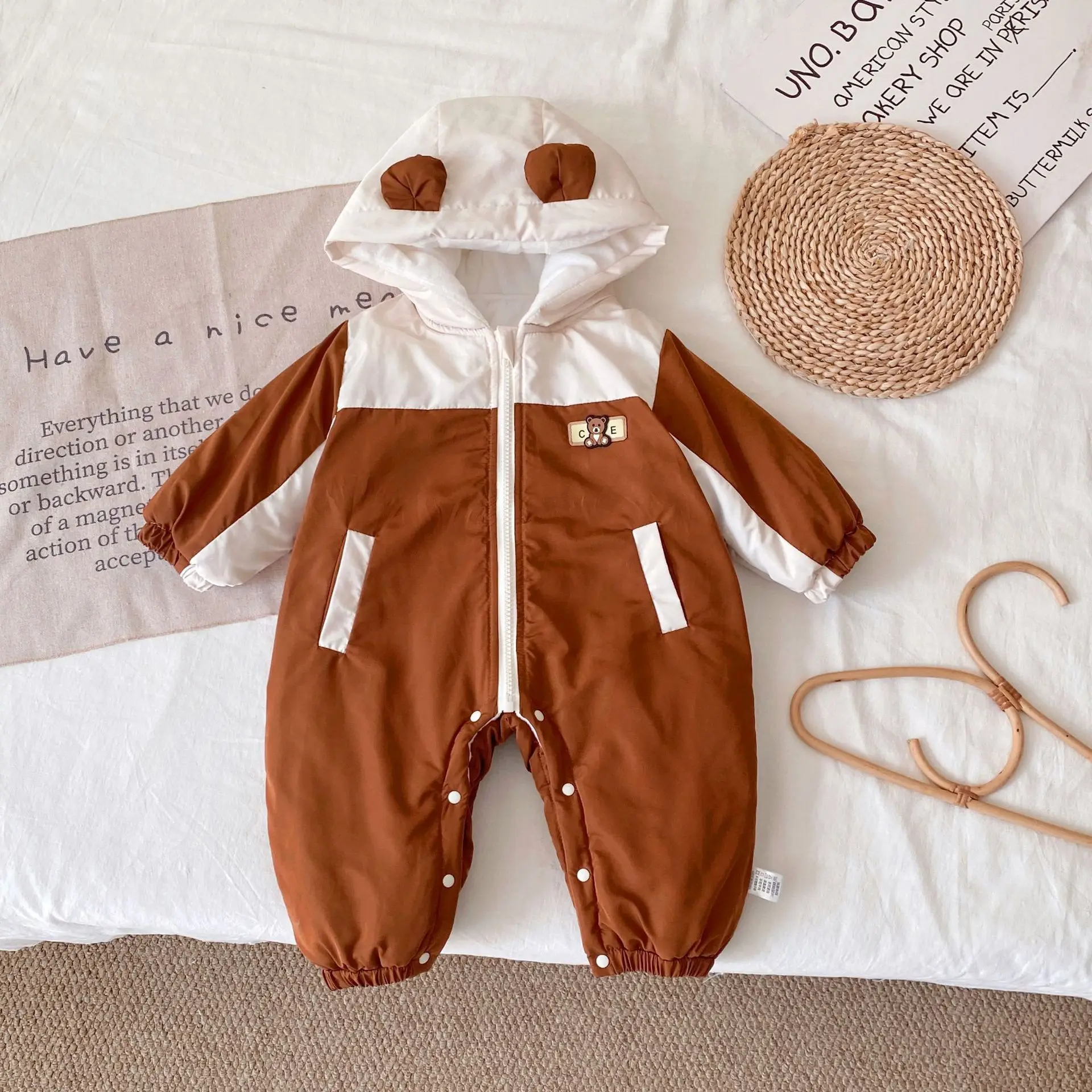 Ropa de invierno para bebé, prendas de vestir cálidas para niños pequeños, pelele con capucha para niñas pequeñas, mono grueso con forro de piel para recién nacidos - imagen 2