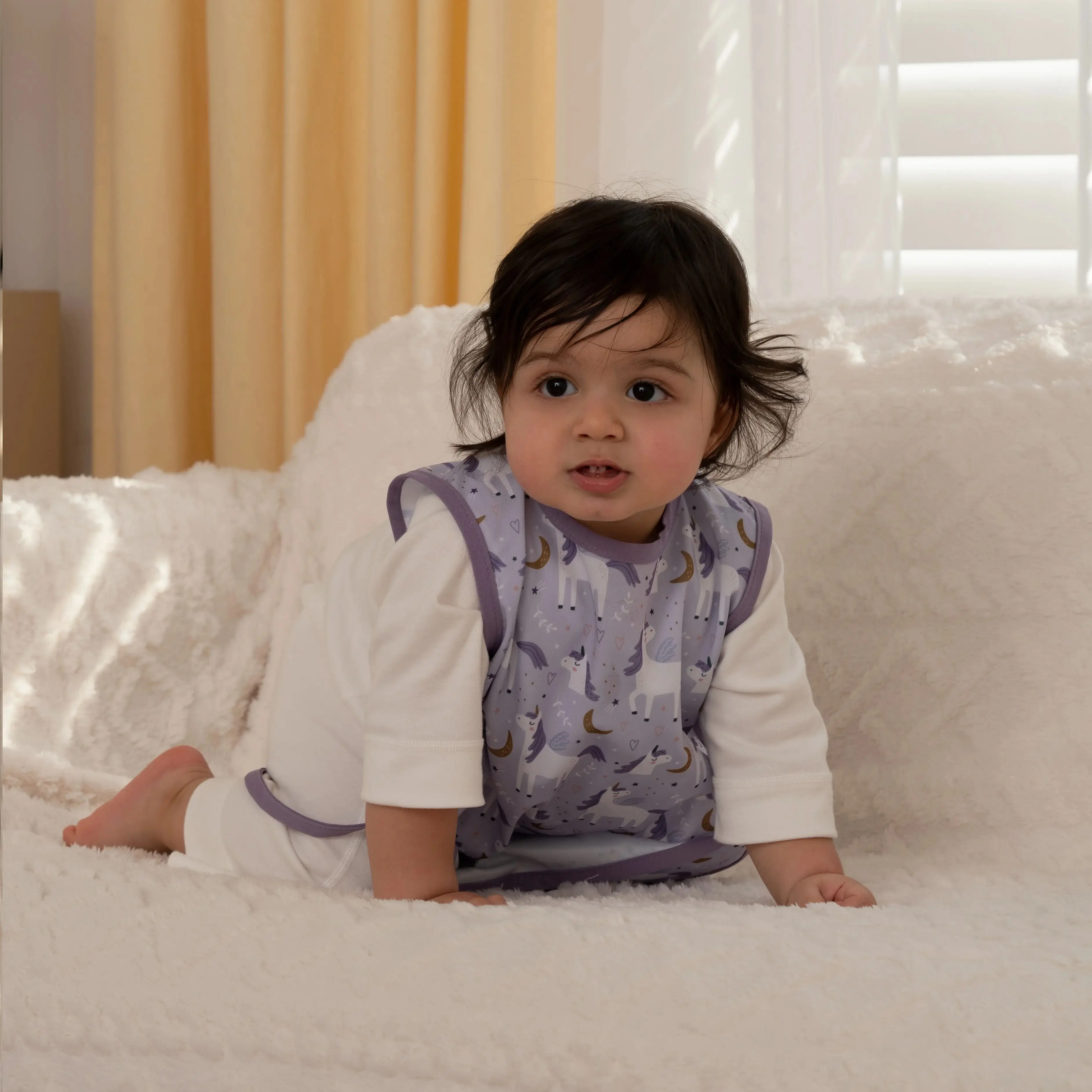 HappyFlute, 1 pieza, tamaño grande, bolsillo, estampado animal natural, sin mangas, gancho y bucle + correa, babero para alimentación de bebé, fácil de limpiar