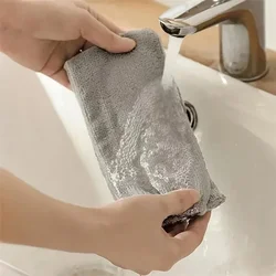 Fregona de polvo con mango largo para limpieza del hogar