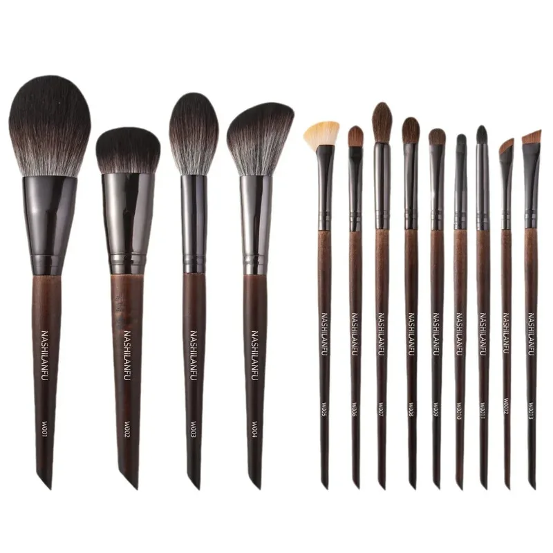 Juego de brochas de maquillaje con mango de madera y cerdas suaves - imagen 2