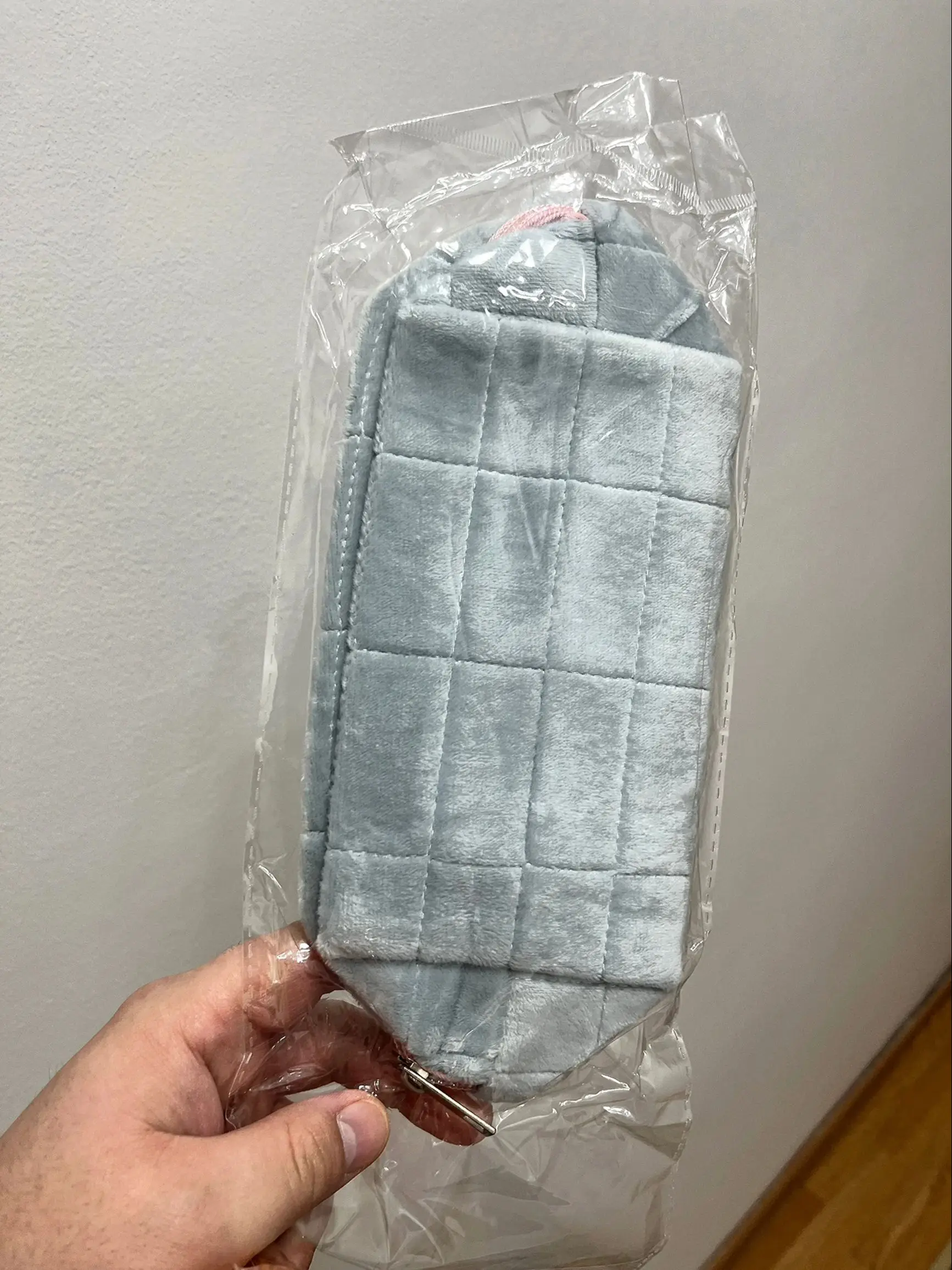 Estuche de lápices para niña en felpa corta - gran capacidad para cole - imagen 2