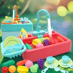 Cocina infantil con fregadero y grifo para niños