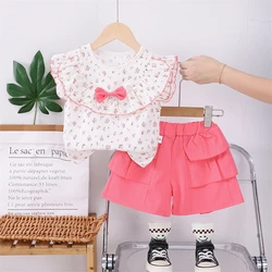 Conjunto de verano para bebé niña: camiseta flores y pantalón corto