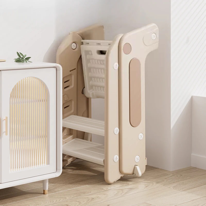 Silla alta convertible multifuncional con reposapiés regulable - imagen 2