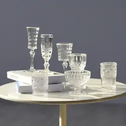 Copa de vino miniatura para casa de muñecas - Accesorio decorativo