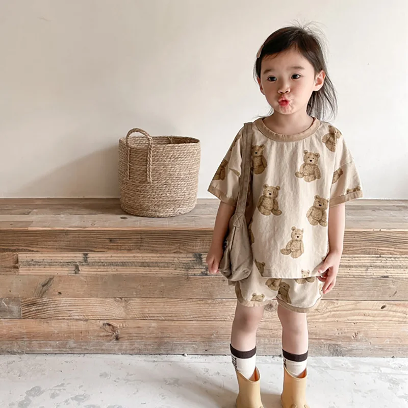 MILANCEL2023-Conjunto de ropa con estampado de oso para niños, traje Vintage de camiseta y pantalones cortos, conjunto de 2 piezas de ropa para niñas