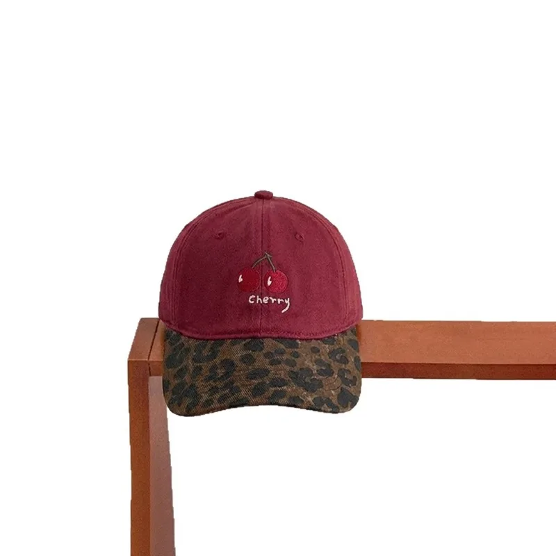 Gorra de béisbol infantil con estampado de leopardo y cerezas - imagen 5