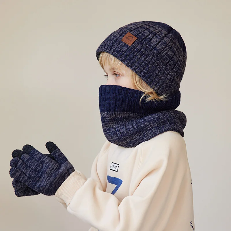 Gorro de invierno infantil con bufanda y guantes tejido - imagen 5