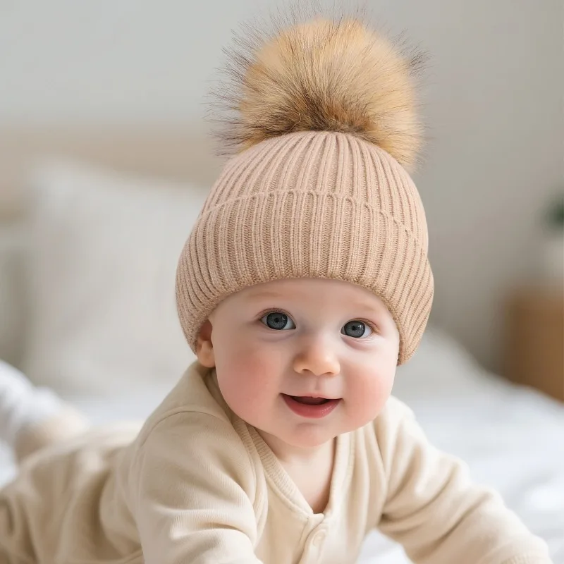 Gorro de punto estético sencillo INS para niños con pompón de piel sintética, hilo suave, Color sólido, raya fina, gorro de ganchillo para niños de 3 a 8 años - imagen 4