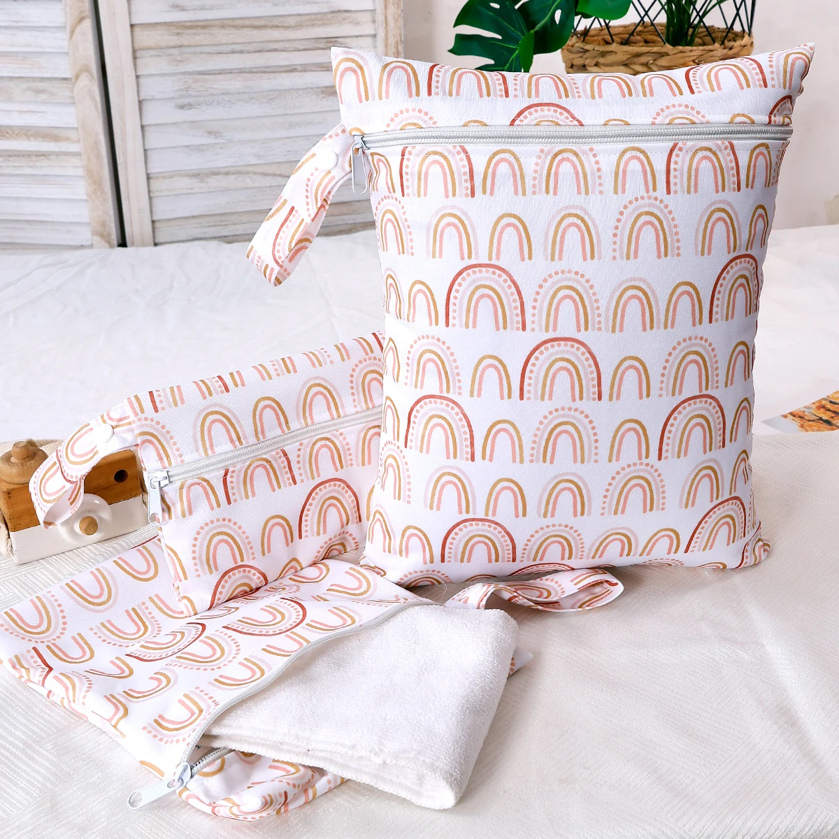 Elinfant Bolsa seca y húmeda portátil de 3 piezas, bolsa de almacenamiento con dos bolsillos y asa con cremallera, bolsa de gimnasio para piscina y playa, bolsas para pañales - imagen 5