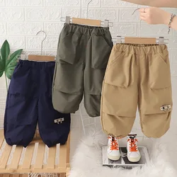 Pantalones acolchados para niños: cálidos y a prueba de viento