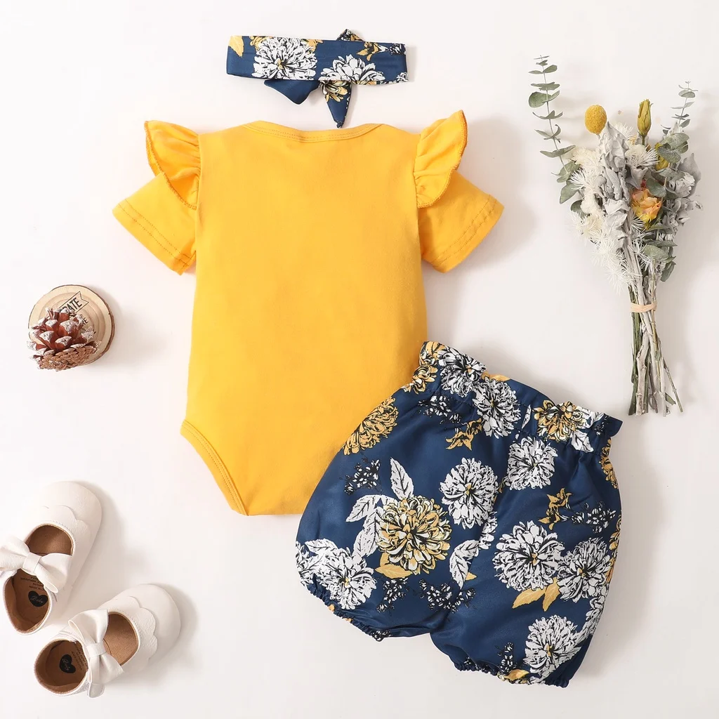 Conjunto de ropa de 3 uds para niña, mono de manga corta con volantes de Color liso, pantalón corto Floral y diadema, encantador disfraz de verano para 0-18 meses - imagen 5