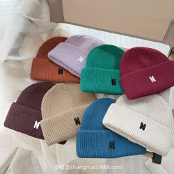 Gorro de lana personalizado con inicial N para niños y bebés
