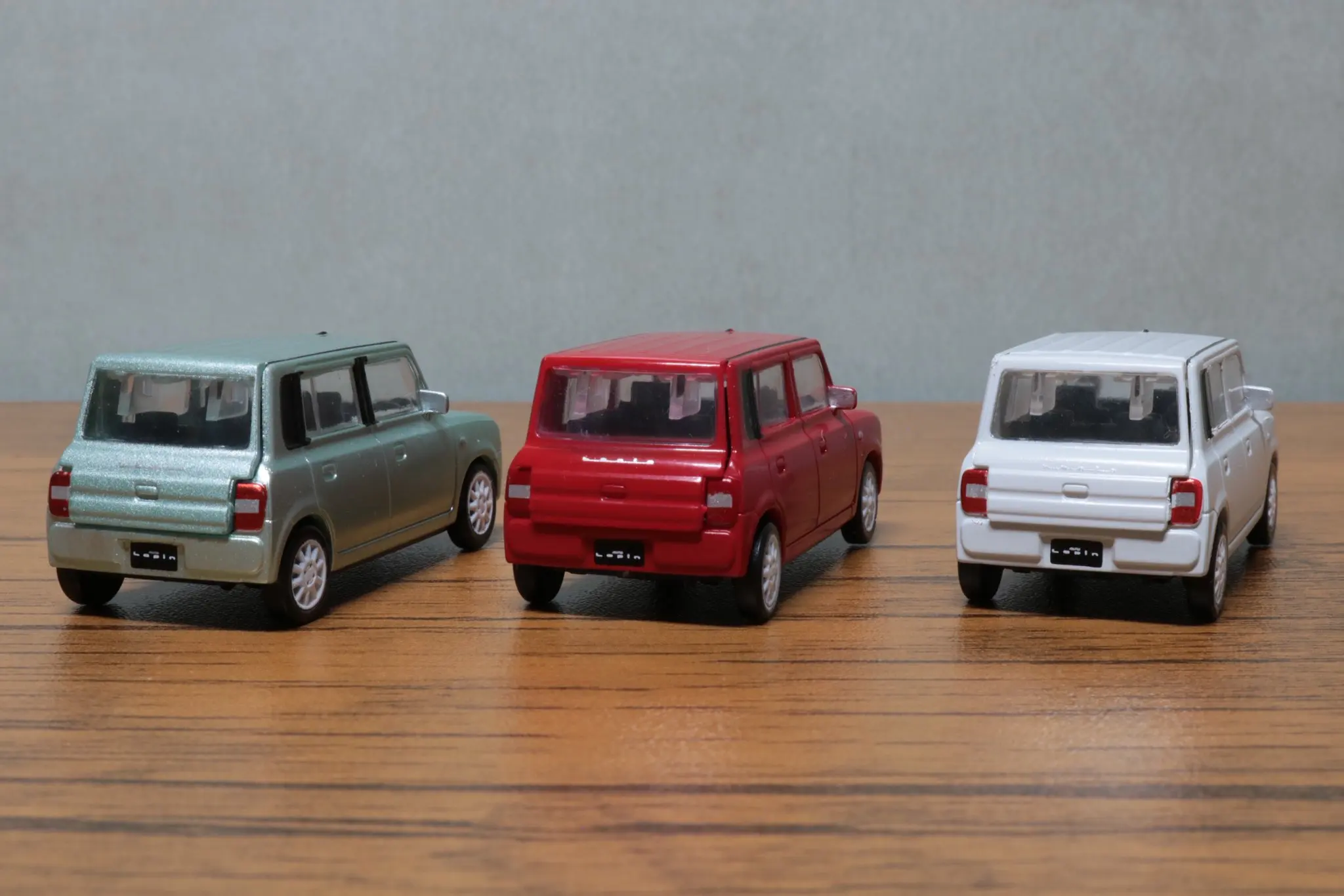 Stasto cápsula juguetes miniatura 1/64 ESCALA HE21S hatchback de cinco puertas Suzuki Alto Lapin montaje mini coche modelo gasha figuras - imagen 3