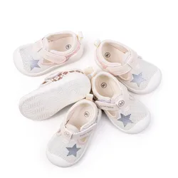 Zapatos primeros caminantes transpirables malla antideslizantes verano
